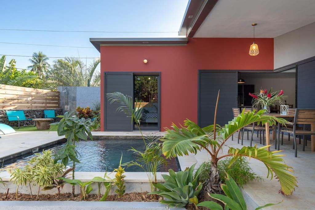 Villa Benjoin St-Pierre Piscine Chauffee Et Mer แซ็ง-ปีแยร์ ภายนอก รูปภาพ