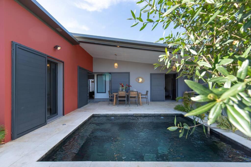 Villa Benjoin St-Pierre Piscine Chauffee Et Mer แซ็ง-ปีแยร์ ภายนอก รูปภาพ
